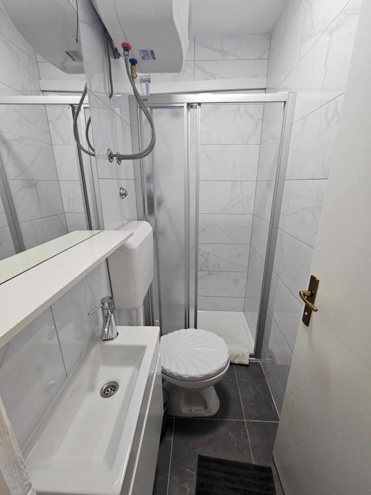 Apartmani Matija Makarska Eksteriør billede