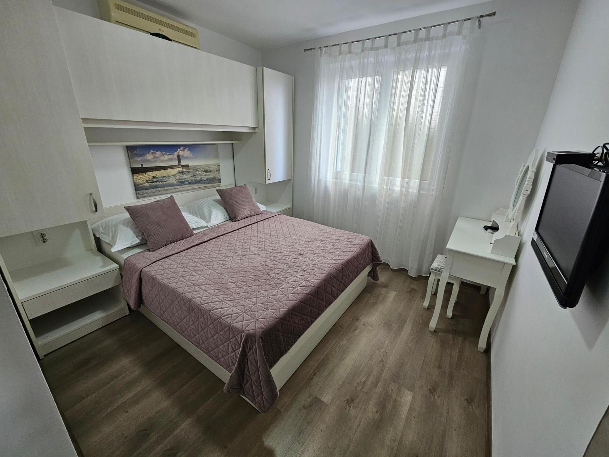 Apartmani Matija Makarska Eksteriør billede